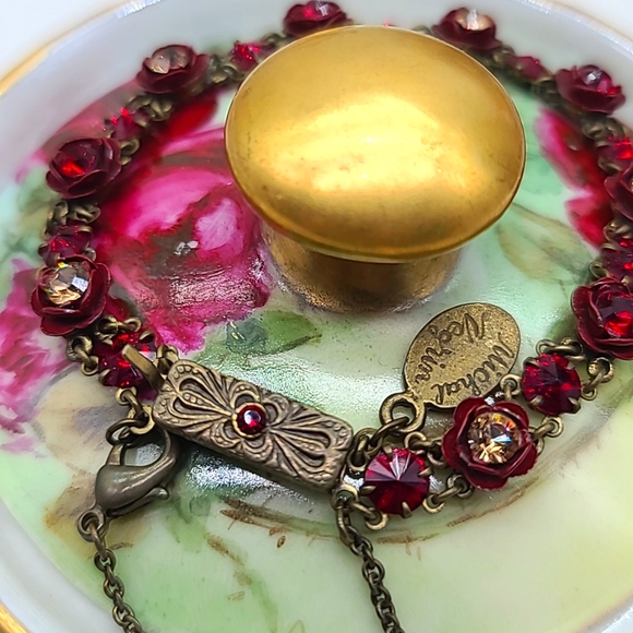 Michael Negrin "ROSE BOUQUET" Vint Sculpted Roses w Crystal Centers Bracelet 🥀 - Picture 7 of 11